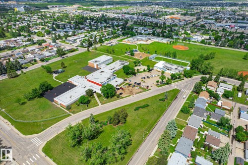 13104 132 Street, Edmonton, AB 