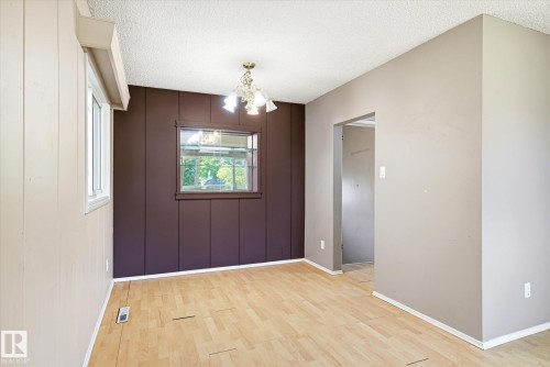 13104 132 Street, Edmonton, AB 