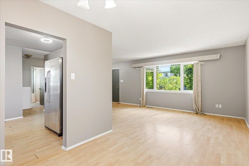 13104 132 Street, Edmonton, AB 