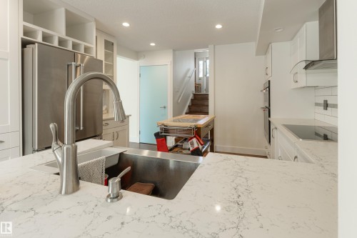 18 Grandview Ridge, St. Albert, AB 