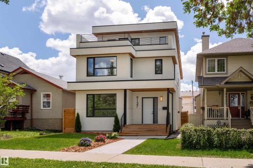 9137 84 Avenue Nw, Edmonton, AB 