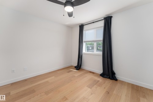 9137 84 Avenue Nw, Edmonton, AB 