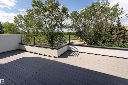 9137 84 Avenue Nw, Edmonton, AB 