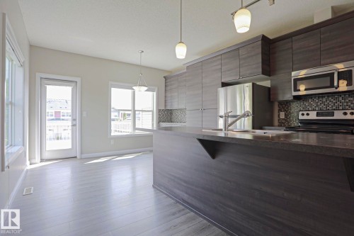 33 3710 Allan Drive, Edmonton, AB 