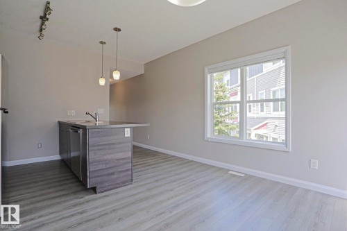 33 3710 Allan Drive, Edmonton, AB 