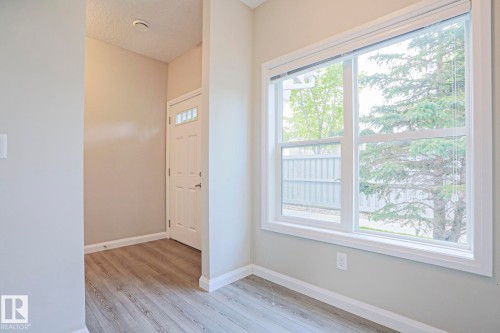 33 3710 Allan Drive, Edmonton, AB 