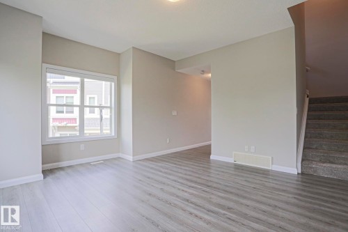 33 3710 Allan Drive, Edmonton, AB 