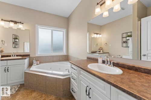 1208 18 Avenue, Cold Lake, AB 