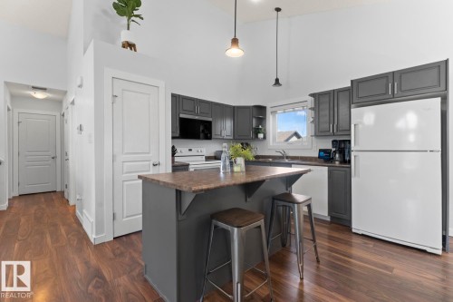 1208 18 Avenue, Cold Lake, AB 