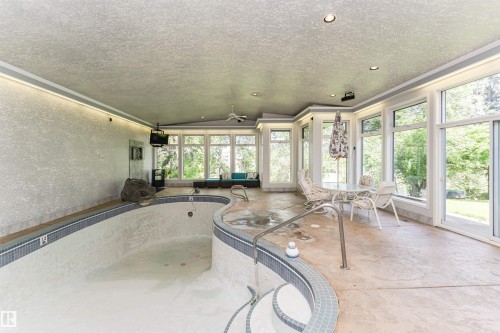 55 Sturgeon Road, St. Albert, AB 