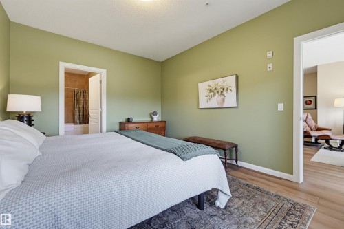 328 160 Magrath Road, Edmonton, AB 