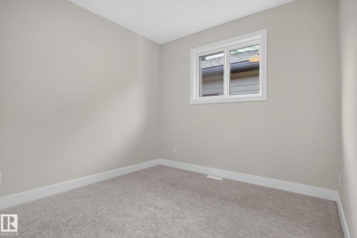 7664 Kimiwan Crescent, Edmonton, AB 
