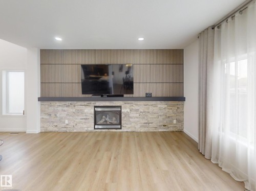 12936 161A Avenue, Edmonton, AB - Indoor With Fireplace