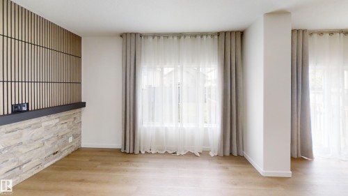 12936 161A Avenue, Edmonton, AB - Indoor Photo Showing Other Room