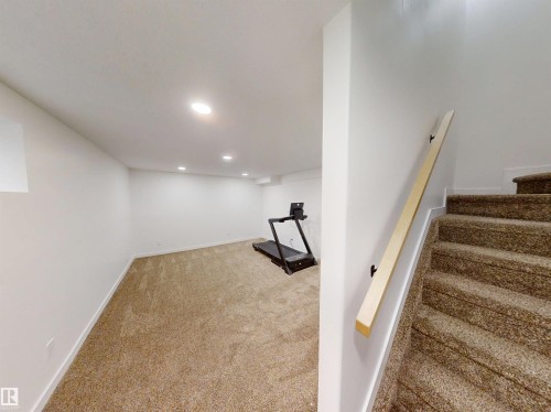 12936 161A Avenue, Edmonton, AB - Indoor Photo Showing Other Room