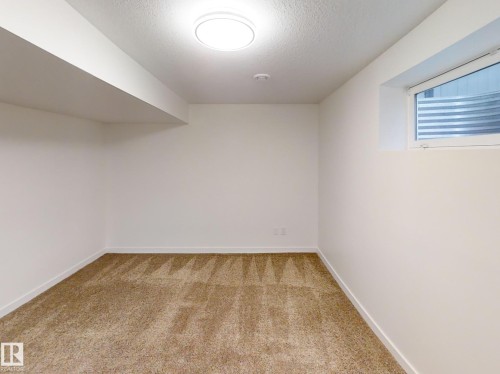 12936 161A Avenue, Edmonton, AB - Indoor Photo Showing Other Room