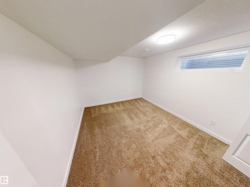 12936 161A Avenue, Edmonton, AB - Indoor