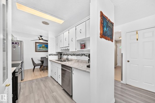 13317 47 Street, Edmonton, AB 