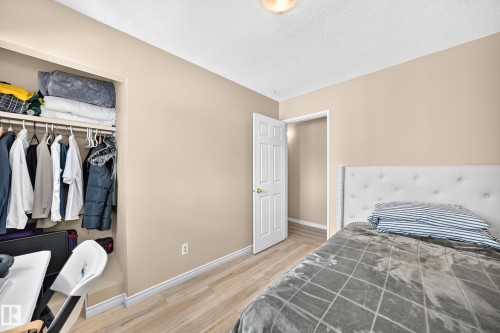 13317 47 Street, Edmonton, AB 