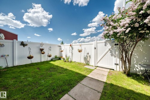 13317 47 Street, Edmonton, AB 