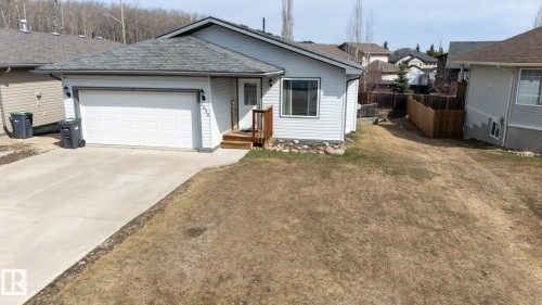 2620 Lake Avenue, Cold Lake, AB - Outdoor