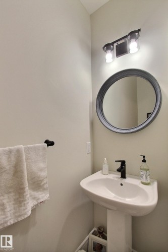 35 Garneau Gate, Spruce Grove, AB 