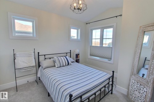 35 Garneau Gate, Spruce Grove, AB 