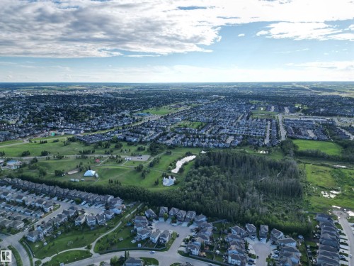 35 Garneau Gate, Spruce Grove, AB 
