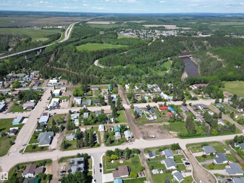 35 Garneau Gate, Spruce Grove, AB 