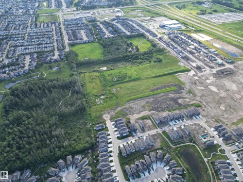 35 Garneau Gate, Spruce Grove, AB 