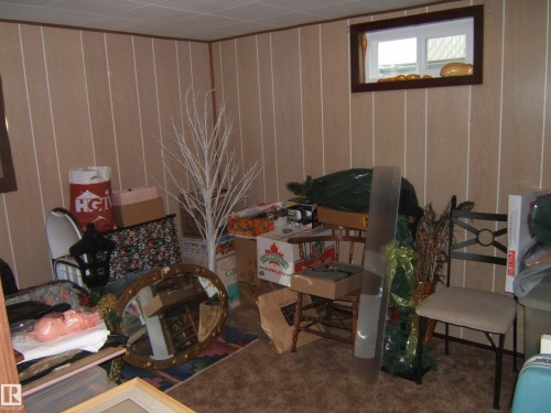 Image quality insufficient for description - 4606 51 Avenue, Two Hills, AB 