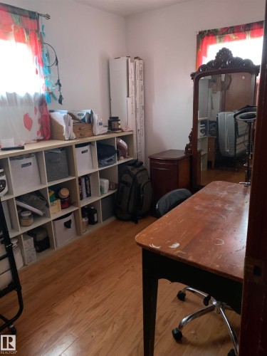5023 50 Street, Vilna, AB - Indoor
