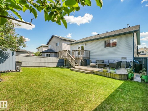 8616 176 Avenue, Edmonton, AB 