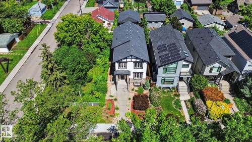 9654 83 Avenue, Edmonton, AB 