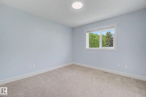 9654 83 Avenue, Edmonton, AB 