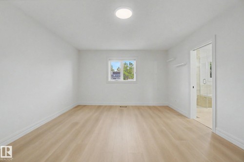 9654 83 Avenue, Edmonton, AB 