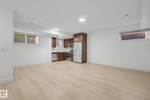 9654 83 Avenue, Edmonton, AB 