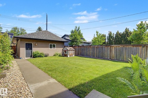 9654 83 Avenue, Edmonton, AB 