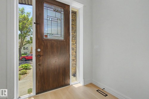 9654 83 Avenue, Edmonton, AB 