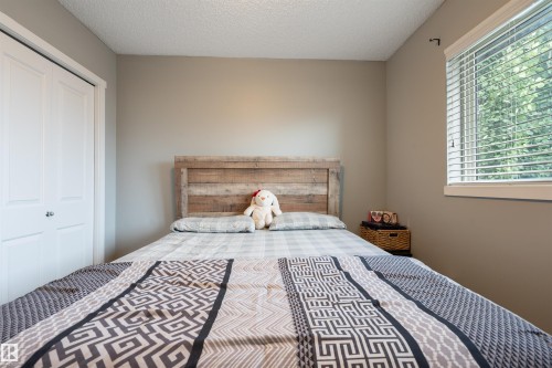 165 62 Street, Edmonton, AB 