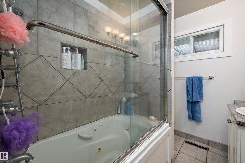 10735 50 Street, Edmonton, AB 