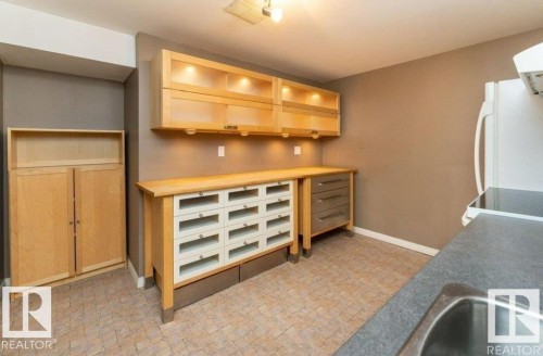 10735 50 Street, Edmonton, AB 