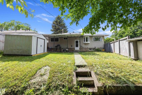 10735 50 Street, Edmonton, AB 