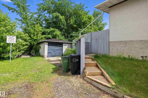10735 50 Street, Edmonton, AB 