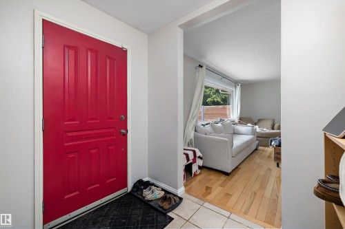 10735 50 Street, Edmonton, AB 