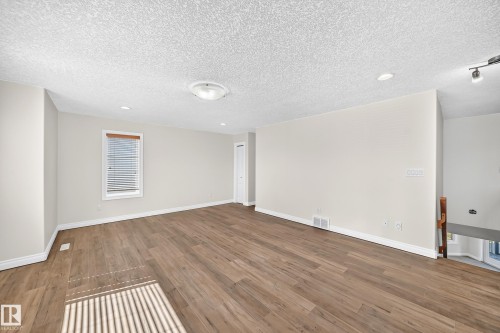 16616 70 Street Nw, Edmonton, AB 