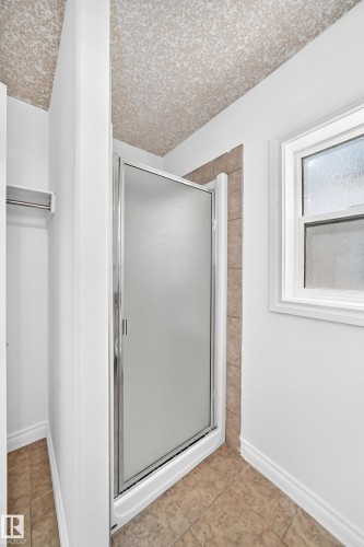 16616 70 Street Nw, Edmonton, AB 