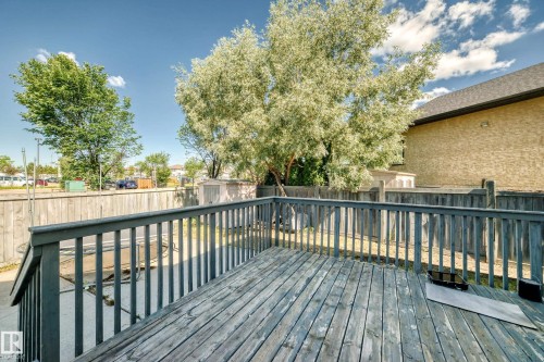 16616 70 Street Nw, Edmonton, AB 