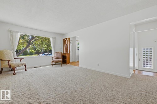 4232 114 Avenue, Edmonton, AB 