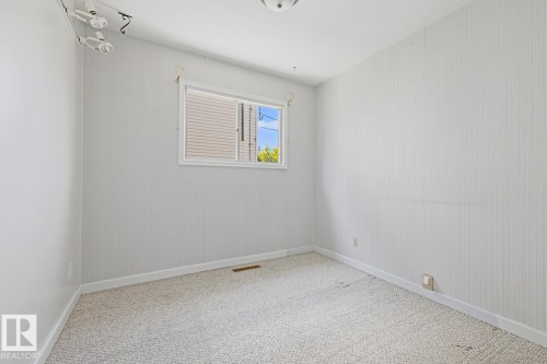 4232 114 Avenue, Edmonton, AB 